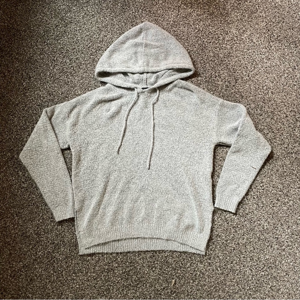 Soft grey heather sweatshirt/sweater